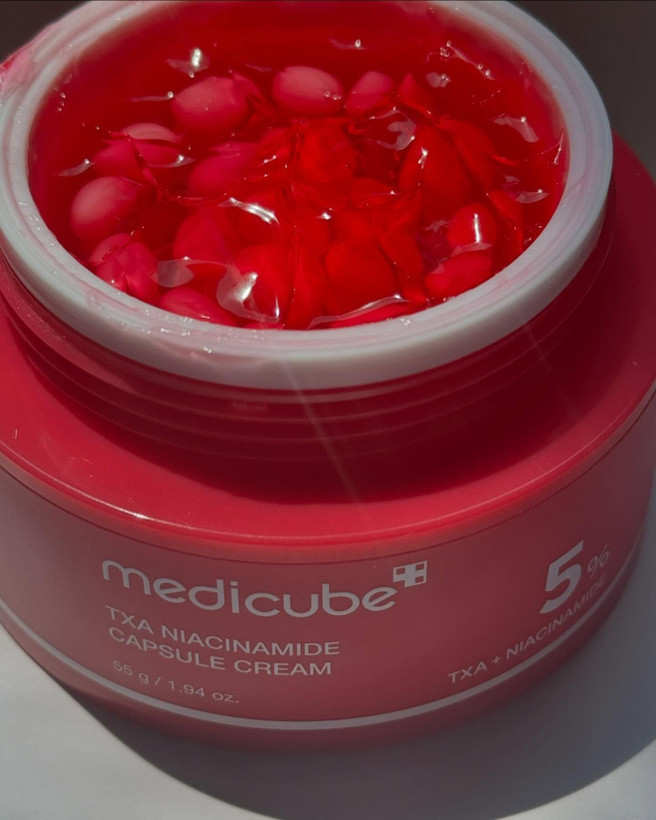 کرم ترانگزامیک اسید کپسولی Medicube