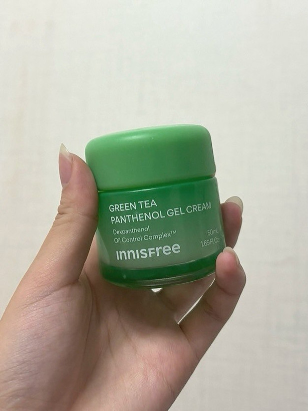 ژل کرم چای سبز و پانتنول Innisfree