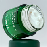 کرم چای سبز و سراماید Innisfree