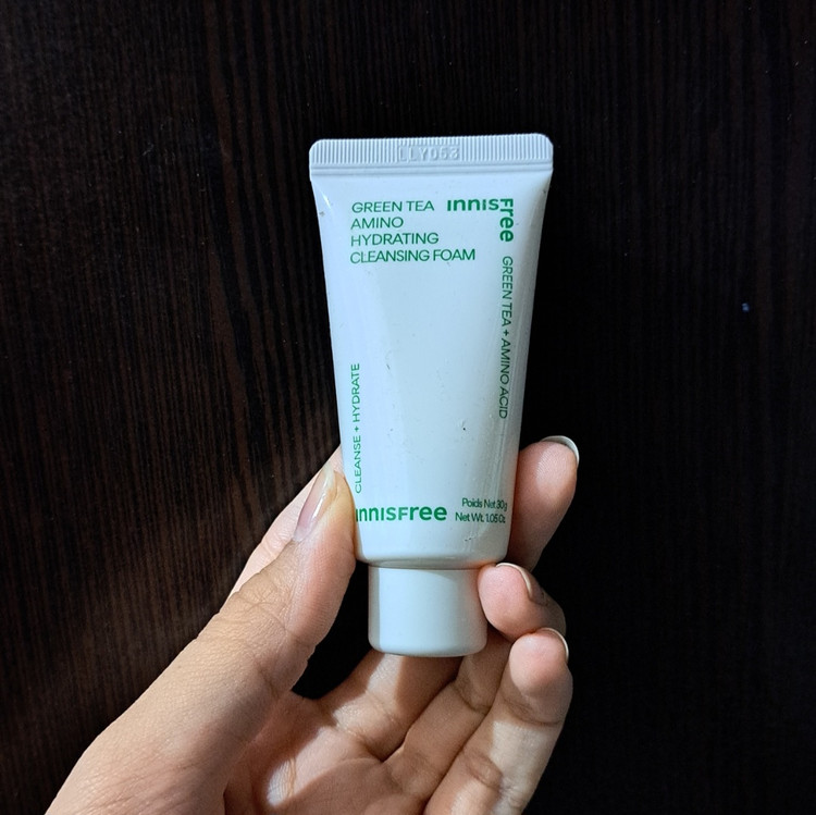 فوم چای سبز innisfree